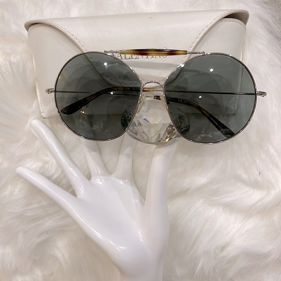 EUC! Valentino Runway Aviator Sunglasses V121S 718 Silver w/ Brown